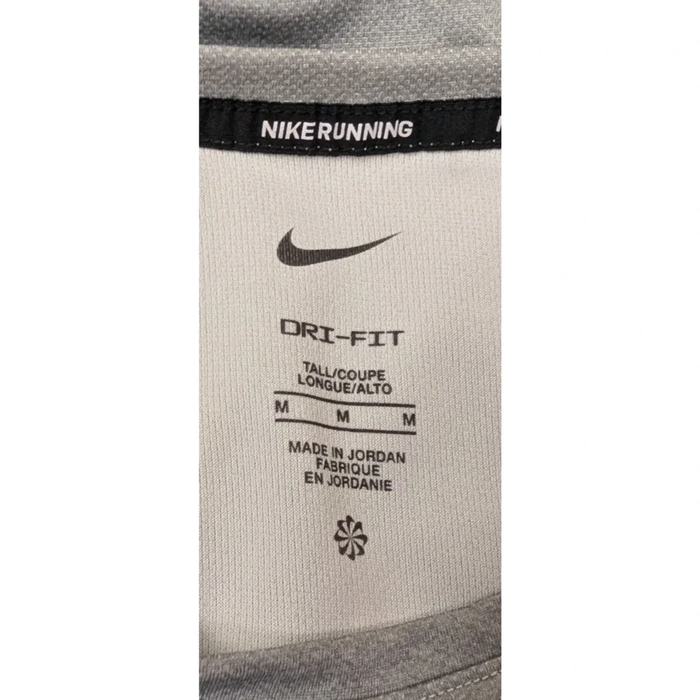 Nike Running men sz M Training Top gray short sleeve shirt dv9315-084 0221